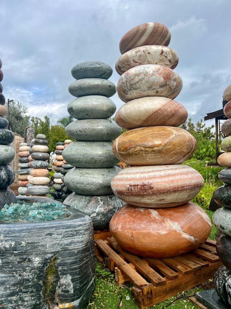 מפל חלוקי נחל מזרקת חלוקים גדולה pebbles fountain